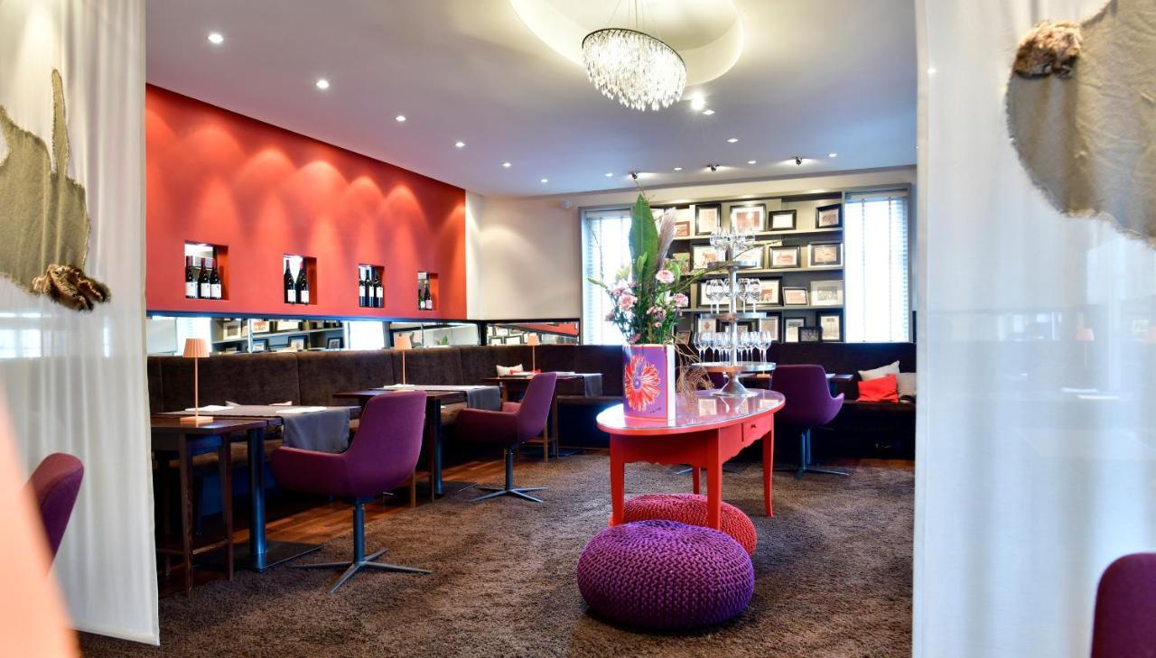 Villa Mittermeier, Hotellerie & Restaurant Rothenburg ob der Tauber Ngoại thất bức ảnh