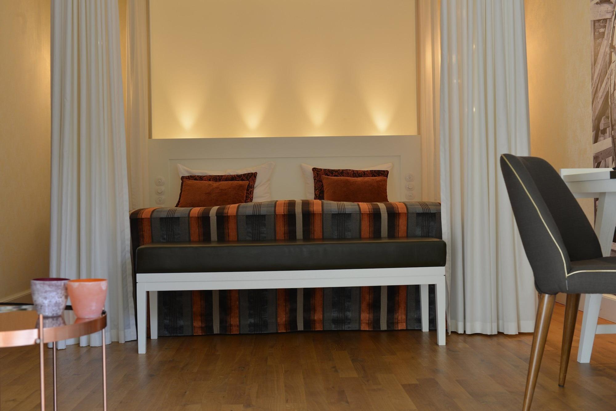Villa Mittermeier, Hotellerie & Restaurant Rothenburg ob der Tauber Ngoại thất bức ảnh
