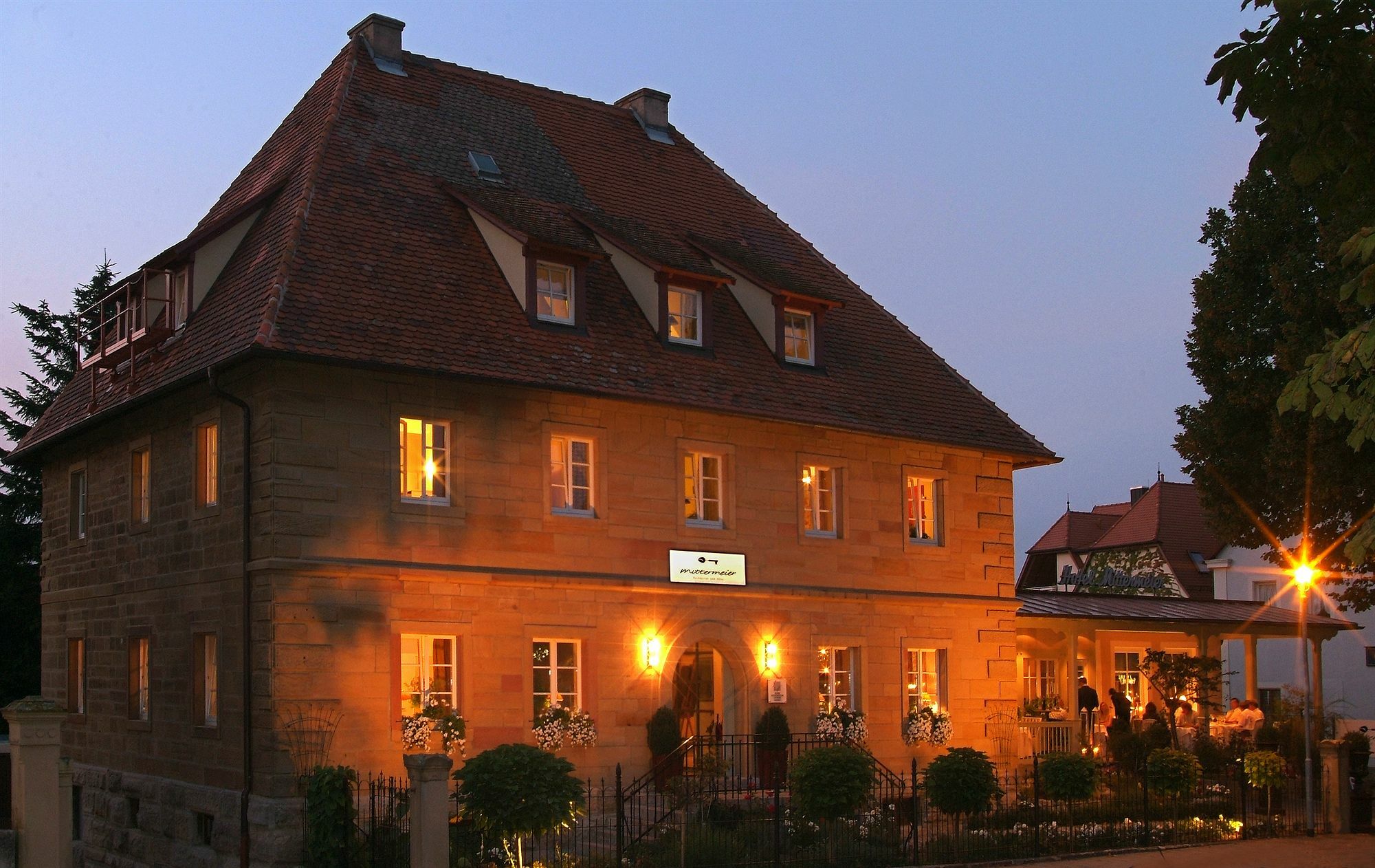 Villa Mittermeier, Hotellerie & Restaurant Rothenburg ob der Tauber Ngoại thất bức ảnh